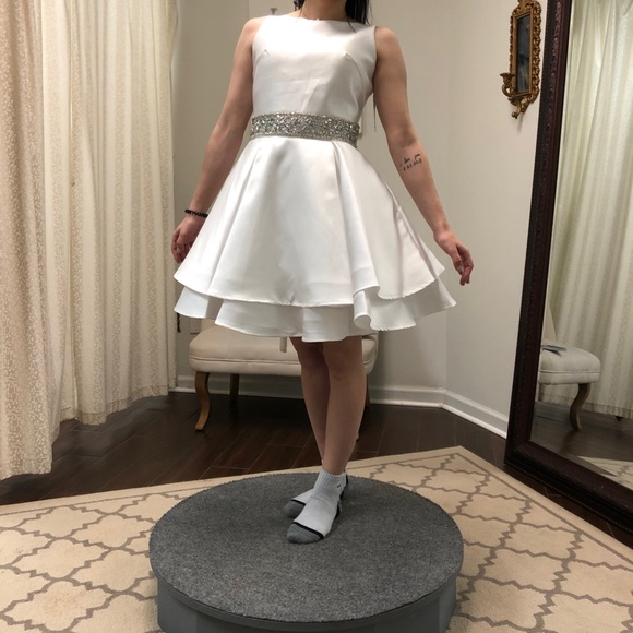 Reception, Homecoming, Prom Dress - Picture 2 of 3